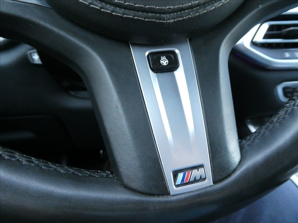 BMW X5 SUV / Terénní 3,0 l 195 kw