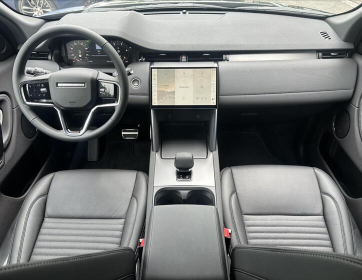 Land Rover Discovery Sport 17