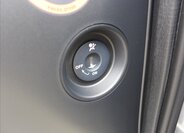 Nissan Qashqai SUV / Terénní 1,6 l 86 kw