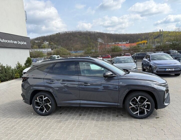 Hyundai Tucson SUV / Terénní 1,6 l 110 kw