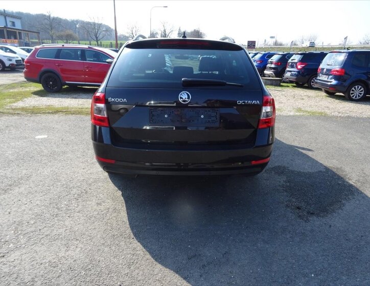 Škoda Octavia Kombi 999,0 85 kw