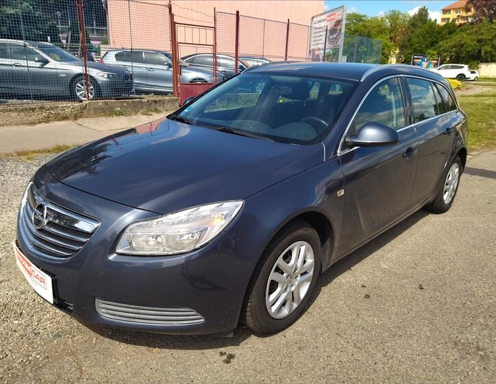 Opel Insignia Kombi 1,8 l 103 kw