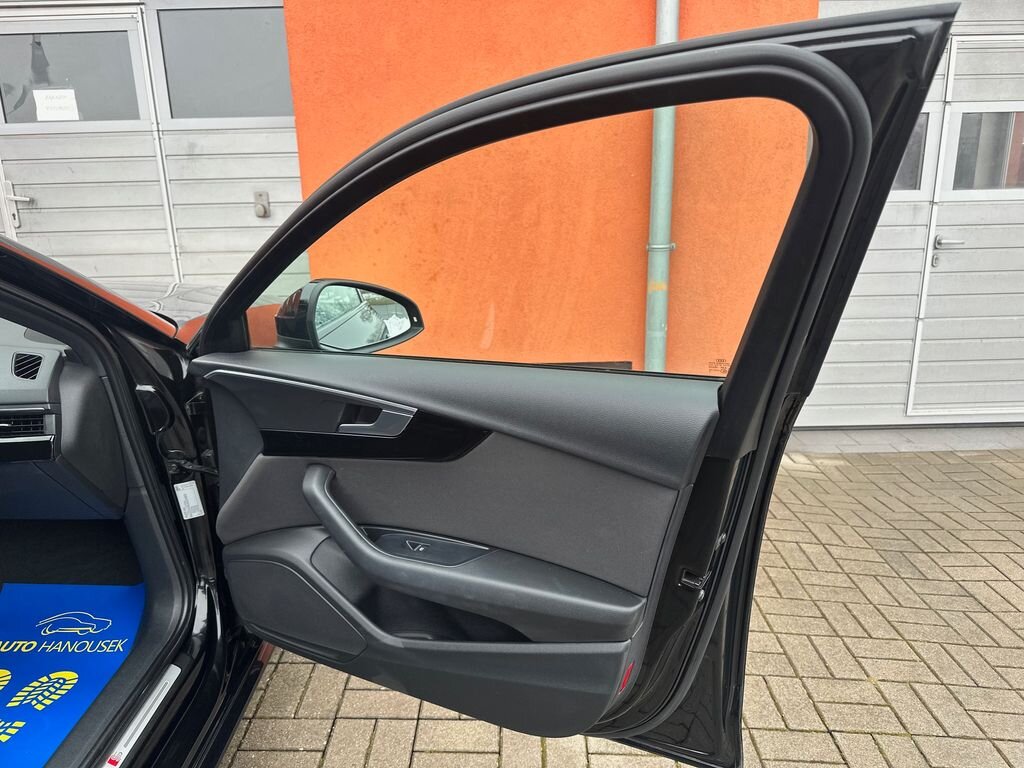 Audi A4 Kombi 2,0 l 140 kw