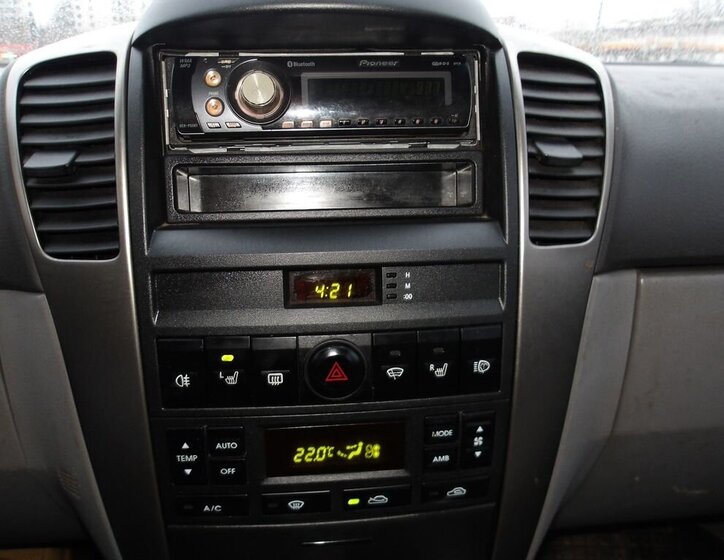 KIA Sorento SUV 2,5 l 103 kw