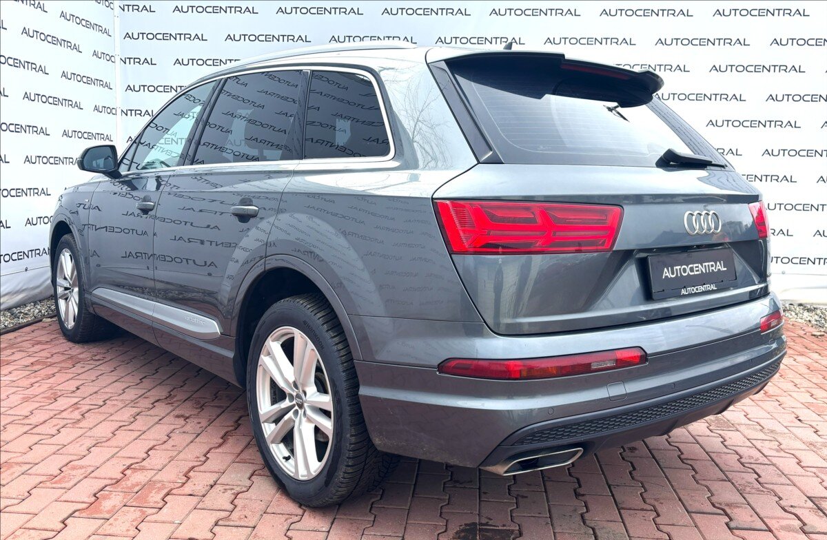 Audi Q7 SUV / Terénní 3,0 l 200 kw
