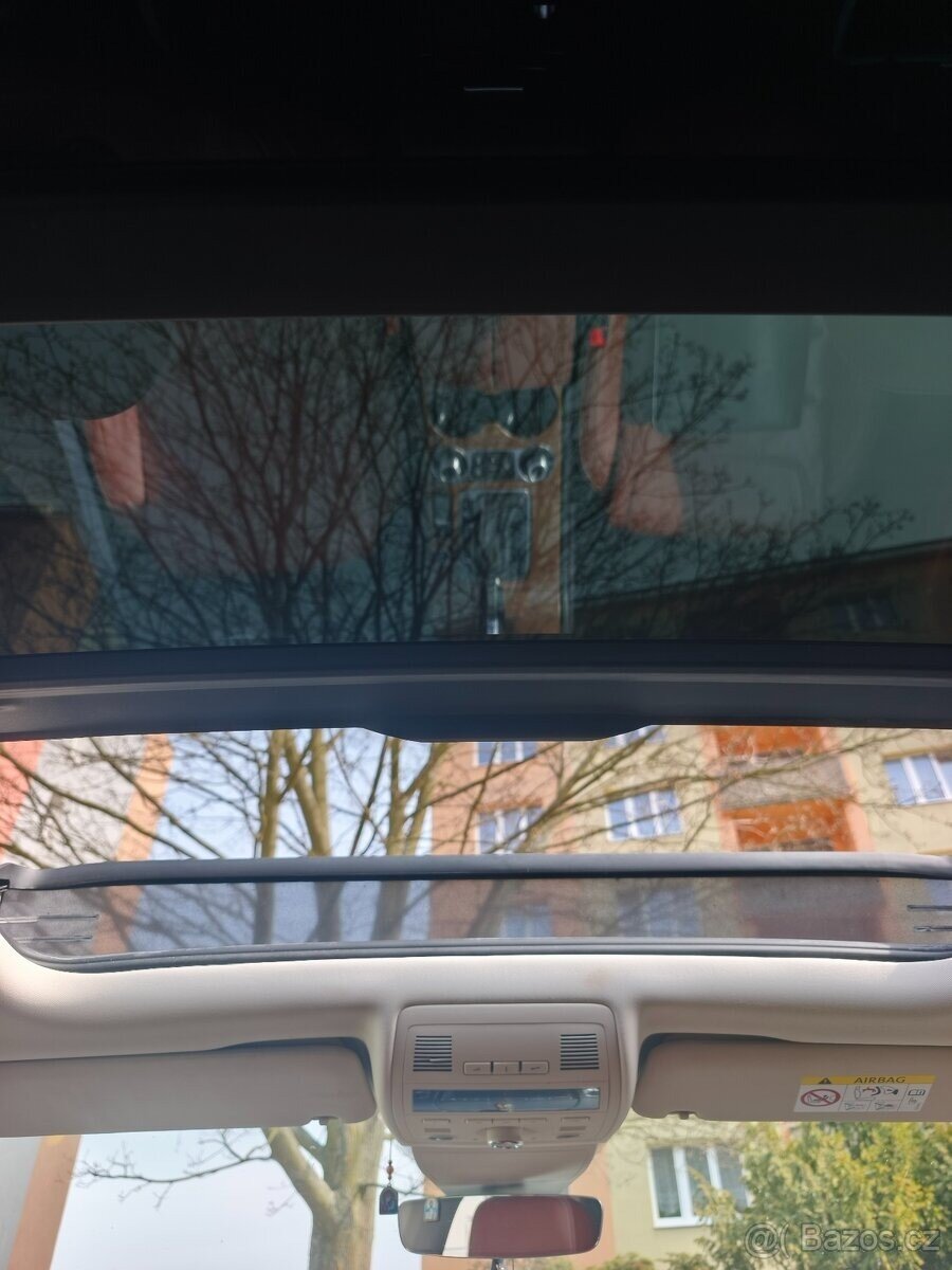 Volkswagen Touareg SUV / Terénní 0,0 196 kw