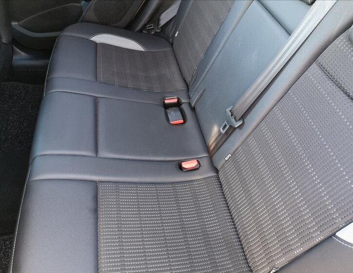 Peugeot 2008 Kombi 1,6 l 84 kw