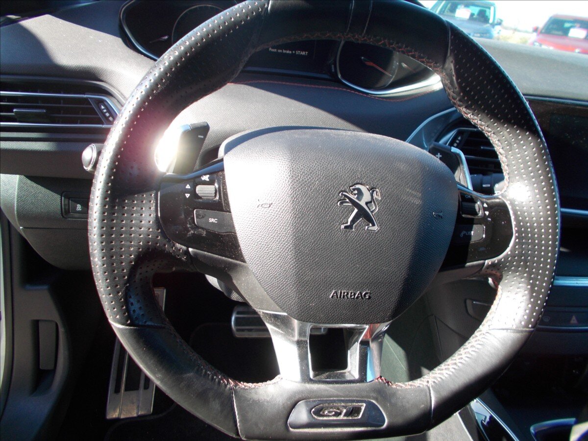 Peugeot 308 Kombi 2,0 l 133 kw