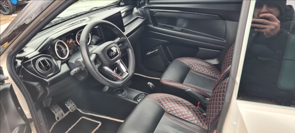 Ligier JS 60 Hatchback 478,0 6 kw