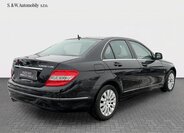 Mercedes-Benz Třídy C Sedan 1,8 l 135 kw