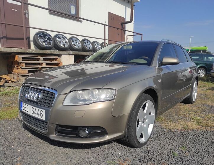 Audi A4 1