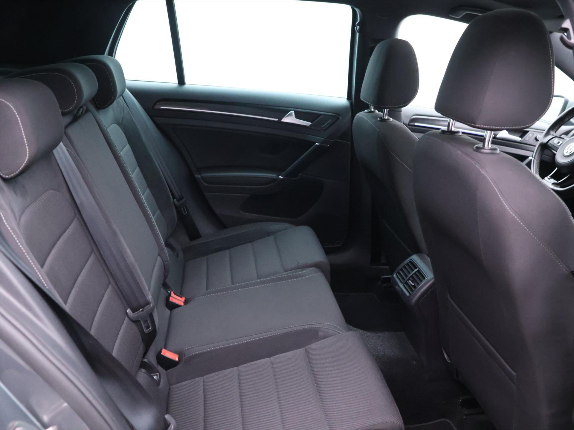 Volkswagen Golf Hatchback 2,0 l 228 kw