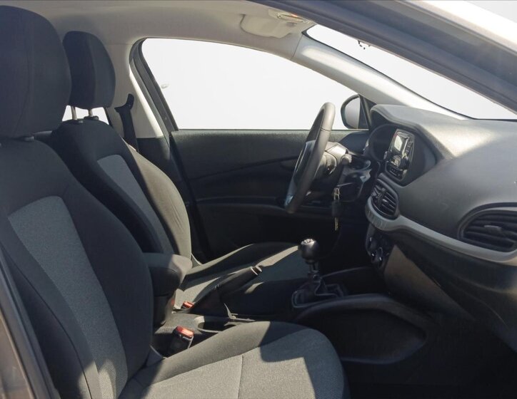 Fiat Tipo Hatchback 1,4 l 70 kw