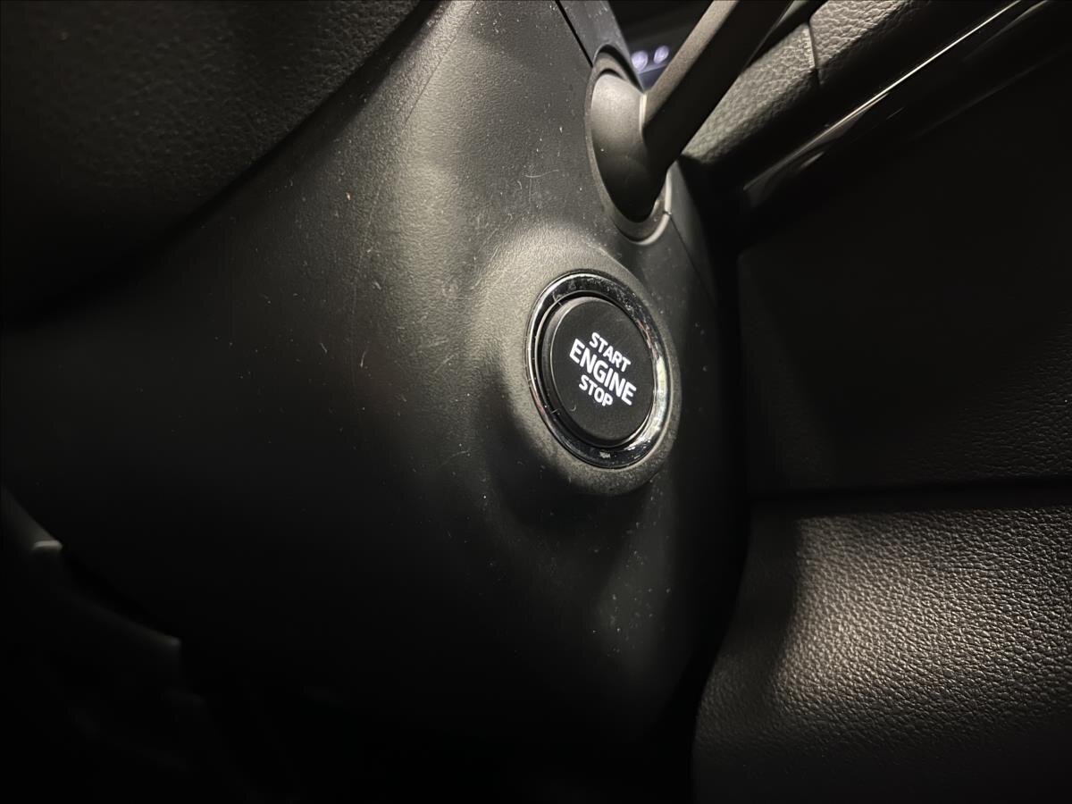 Škoda Karoq SUV / Terénní 1,5 l 110 kw