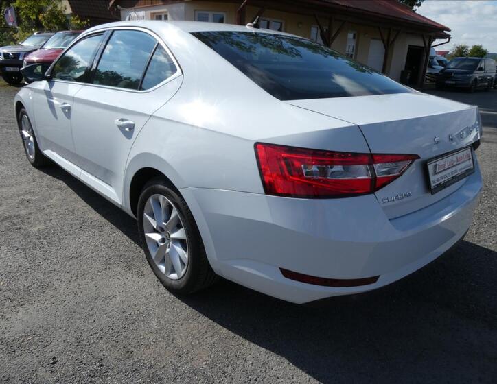 Škoda Superb 7