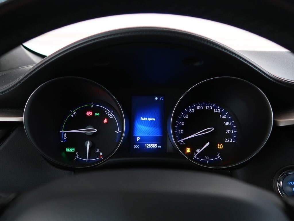 Toyota C-HR SUV 1,8 l 72 kw