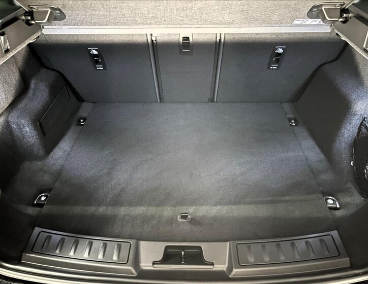 Land Rover Range Rover Evoque SUV / Terénní 2,0 l 120 kw