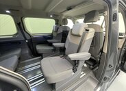 Volkswagen Multivan 12