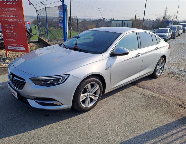 Opel Insignia Liftback 2,0 l 125 kw