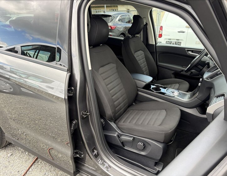 Ford Galaxy VAN / Minibus 2,5 l 110 kw
