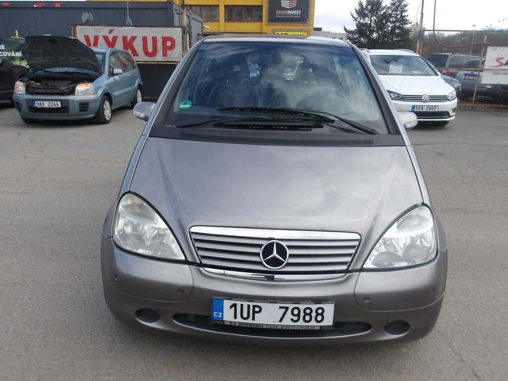 Mercedes-Benz Třídy A Hatchback 1,6 l 75 kw