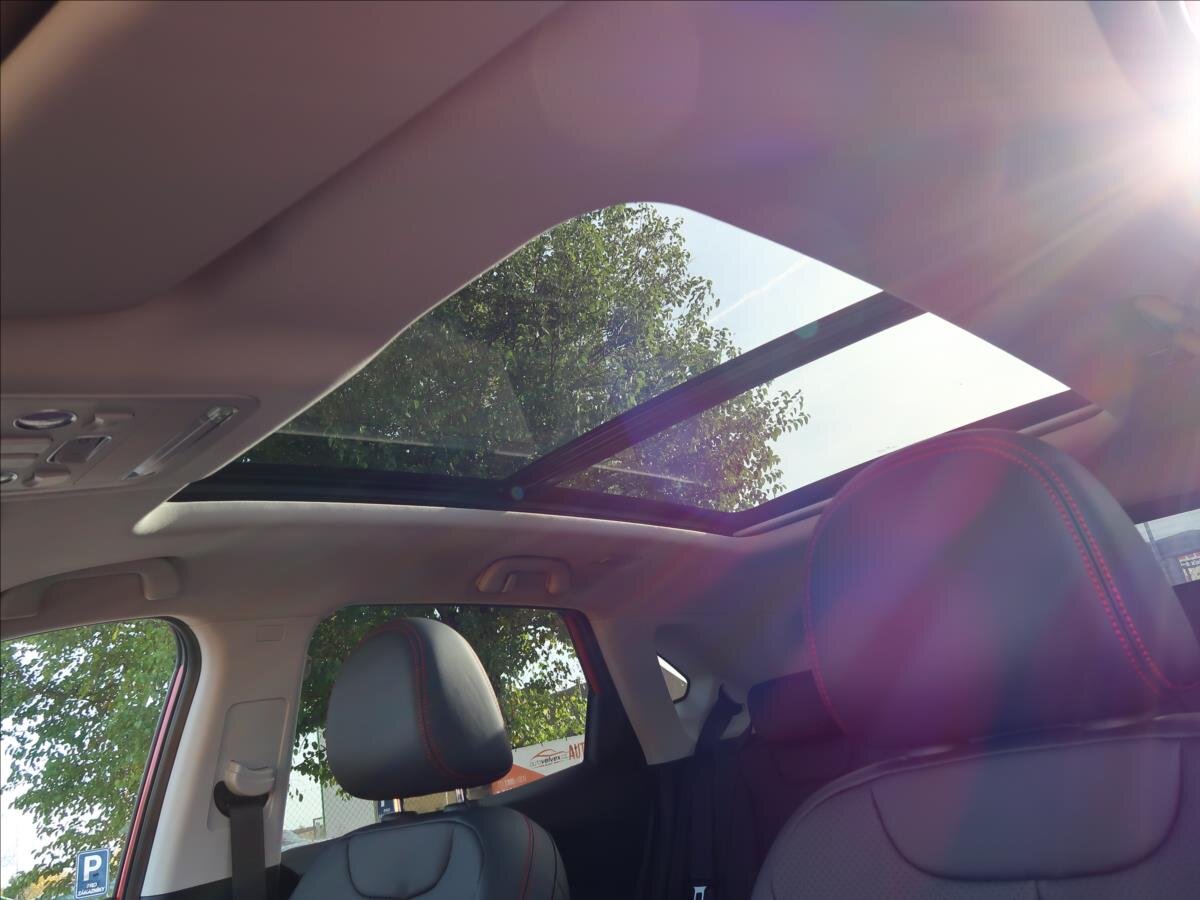 Dongfeng T5 EVO SUV 1,5 l 130 kw