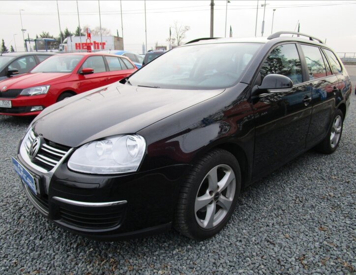 Volkswagen Golf 1
