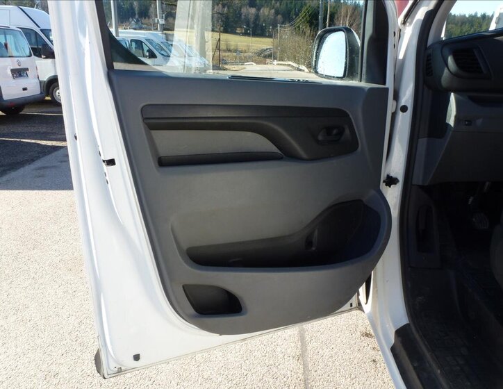 Citroën SpaceTourer Kombi 1,5 l 88 kw