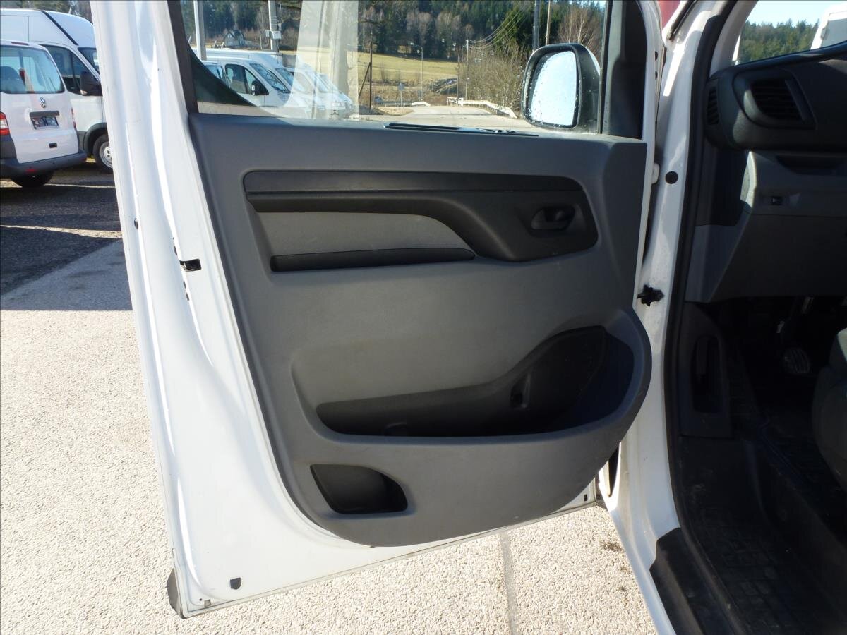 Citroën SpaceTourer Kombi 1,5 l 88 kw