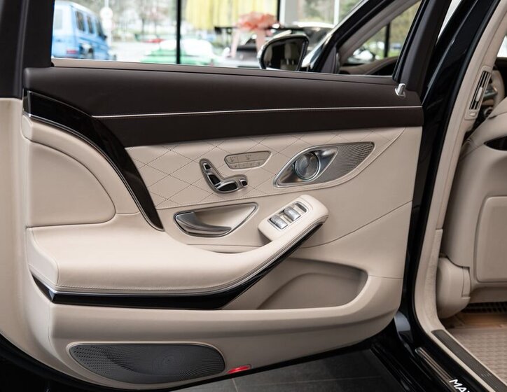 Mercedes-Benz Třídy S Sedan / Limuzína 4,0 l 345 kw