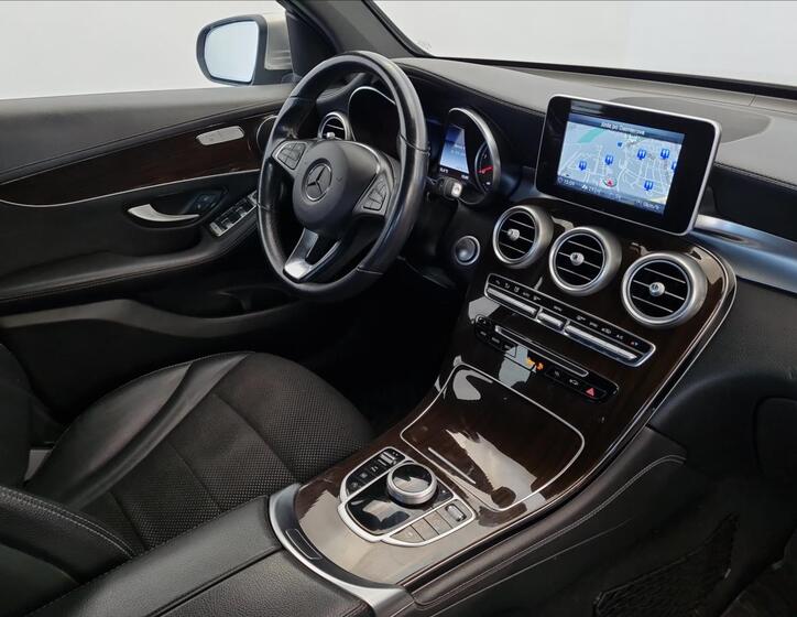 Mercedes-Benz GLC 18