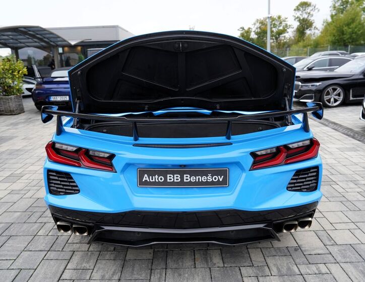 Chevrolet Corvette 24