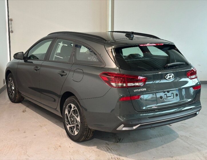 Hyundai i30 Kombi 1,5 l 71 kw
