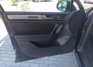 Volkswagen Touareg SUV / Terénní 3,0 l 176 kw