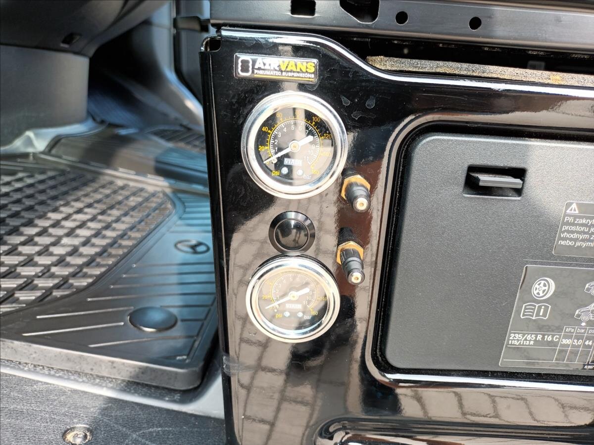 Mercedes-Benz Sprinter Ostatní 3,0 l 140 kw