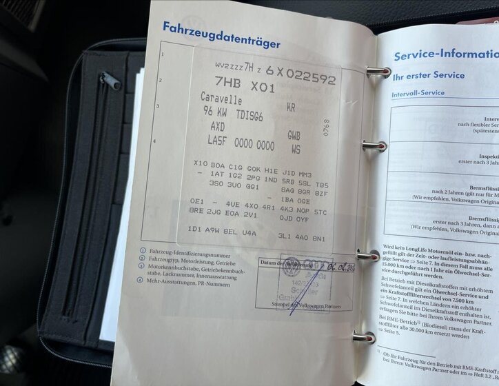 Volkswagen Caravelle MPV 2,5 l 96 kw