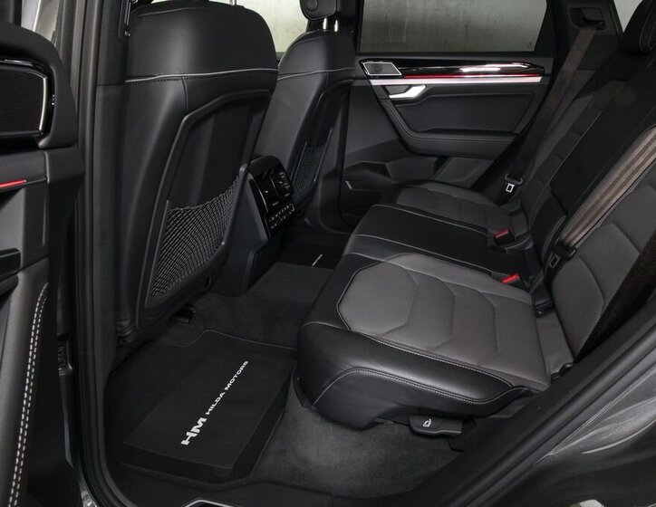 Volkswagen Touareg SUV / Terénní 3,0 l 210 kw