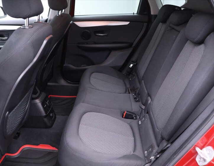 BMW Řada 2 MPV 1,5 l 100 kw