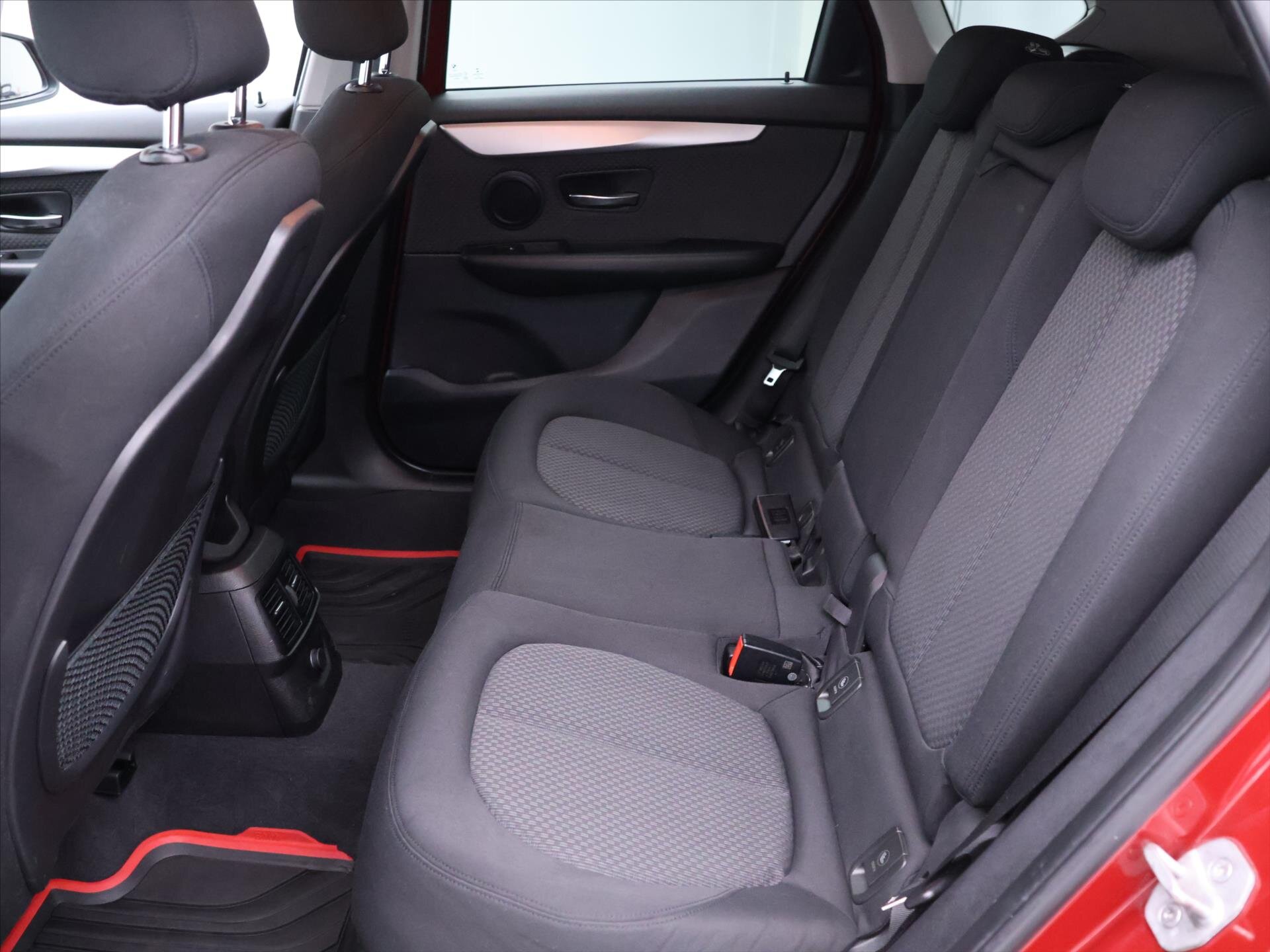 BMW Řada 2 MPV 1,5 l 100 kw