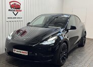Tesla Model Y SUV 0,0 393 kw