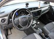 Toyota Auris 10
