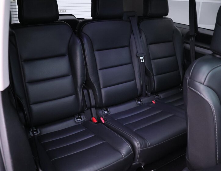 Citroën SpaceTourer Kombi 2,0 l 130 kw