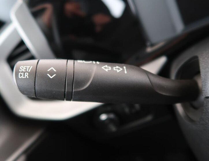 Opel Mokka SUV / Terénní 1,2 l 100 kw