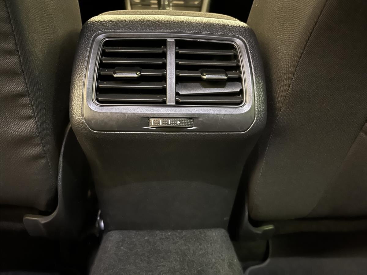 Volkswagen Golf Kombi 2,0 l 135 kw