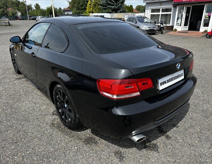 BMW Řada 3 Kupé 2,0 l 130 kw