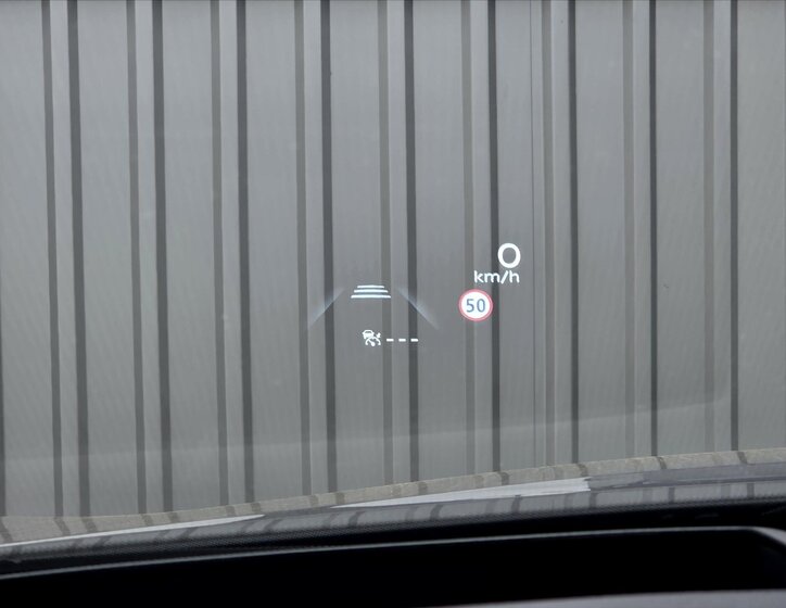 Nissan Qashqai SUV / Terénní 1,3 l 116 kw