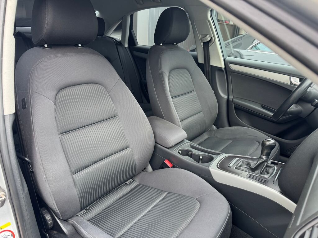 Audi A4 Sedan / Limuzína 1,8 l 88 kw