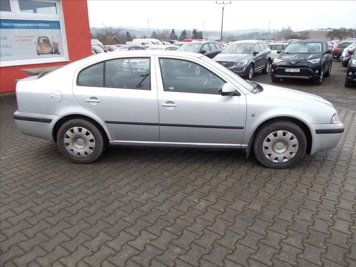Škoda Octavia Sedan / Limuzína 1,9 l 74 kw