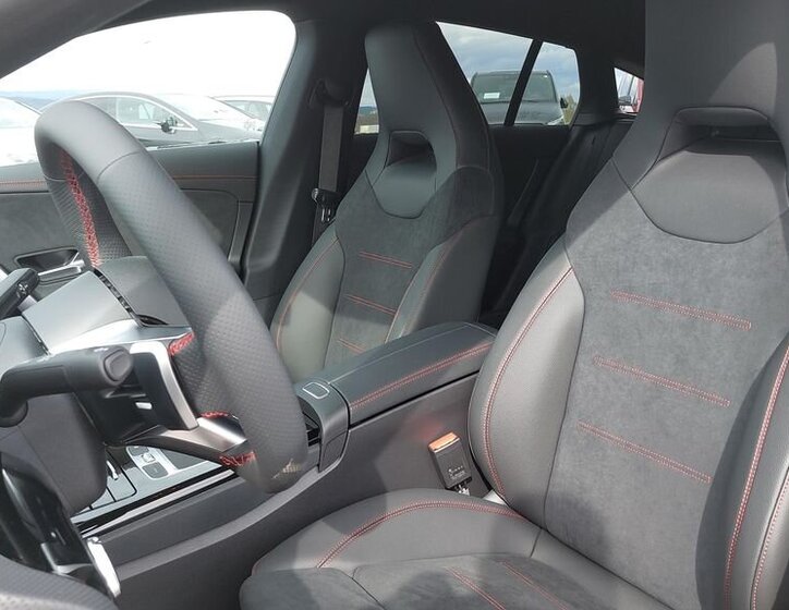 Mercedes-Benz CLA Kombi 1,3 l 120 kw