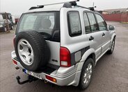 Suzuki Grand Vitara 6